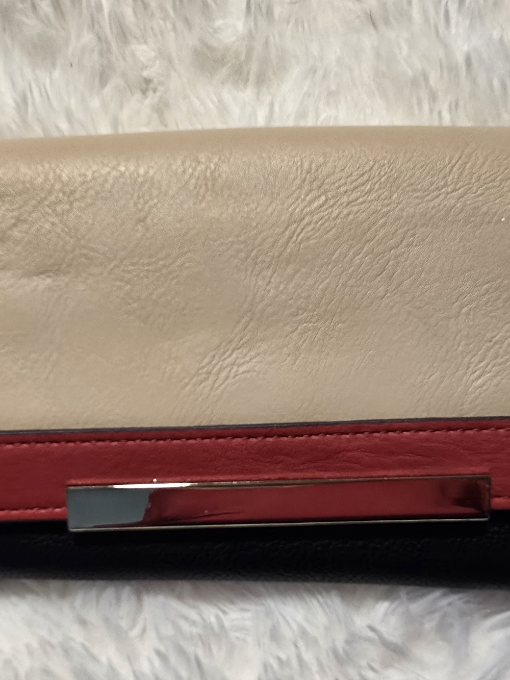 Elegant Tricolor Women's Wallet - Cream, Red, Black